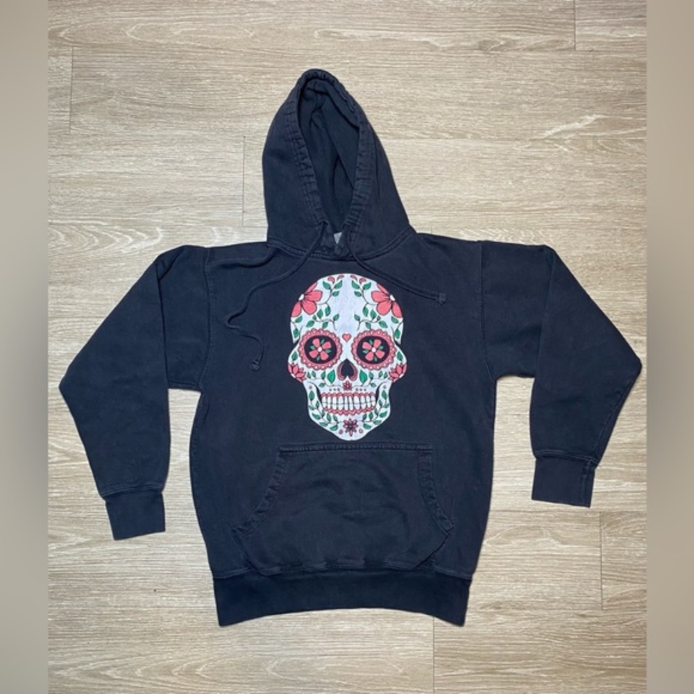 Men's Size SMALL Vintage Black‎ Skull Printed Pullover Hoodies Brand *Pre-Owned*